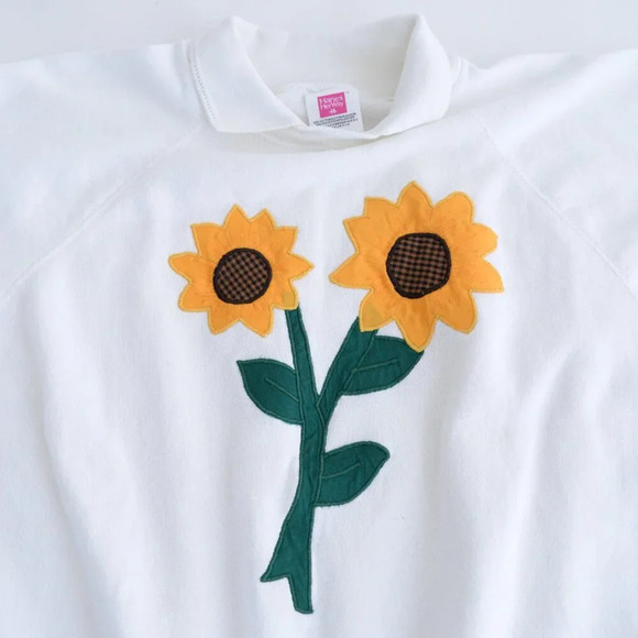 Vintage Hanes Her Way White Embroiders Yellow Sunflower Collared Crew Sweater 2X - Picture 8 of 9